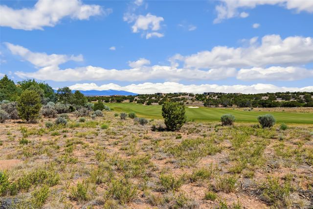 19 Tecolote Circle, Santa Fe, NM 87506
