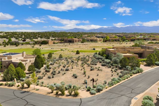 19 Tecolote Circle, Santa Fe, NM 87506