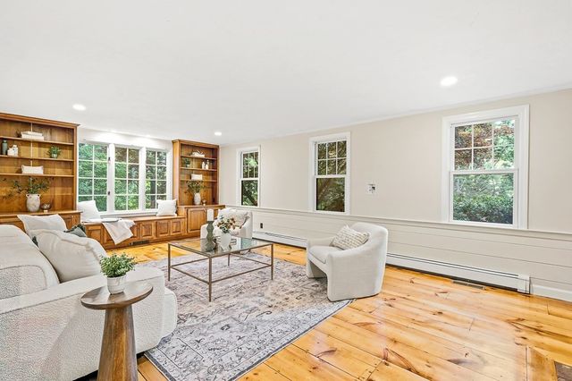 6 Olde Meetinghouse Road, Westborough, MA 01581