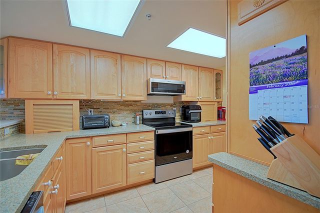 4 OCEANS WEST BOULEVARD 406A, Daytona Beach, FL 32118