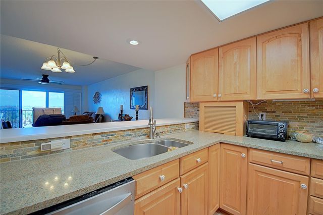 4 OCEANS WEST BOULEVARD 406A, Daytona Beach, FL 32118