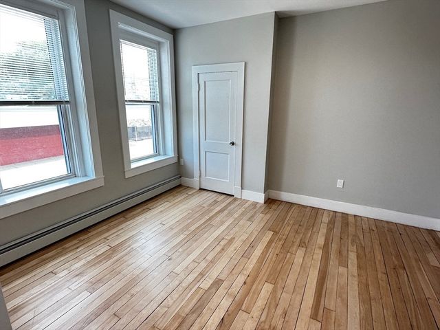 1284 Commonwealth Ave. 5, Boston, MA 02134