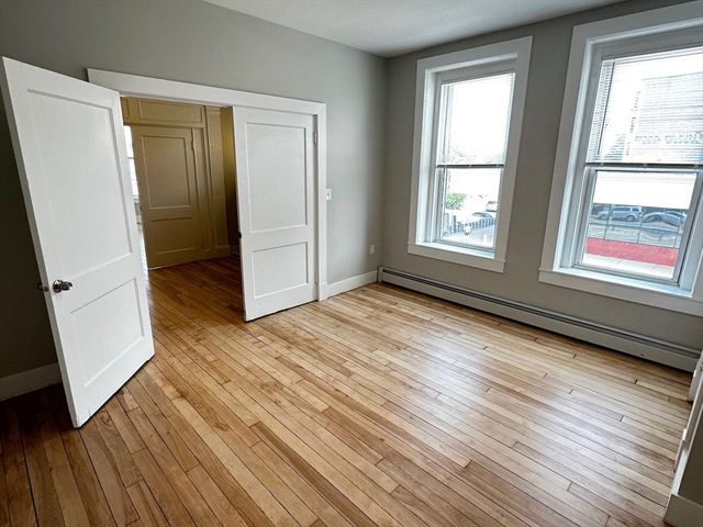 1284 Commonwealth Ave. 5, Boston, MA 02134
