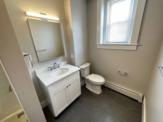 1284 Commonwealth Ave. 5, Boston, MA 02134