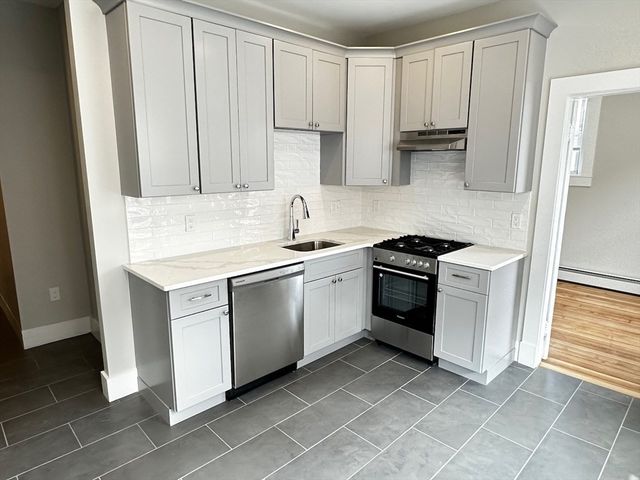 1284 Commonwealth Ave. 5, Boston, MA 02134