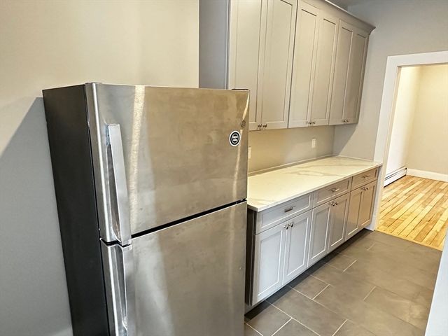 1284 Commonwealth Ave. 5, Boston, MA 02134