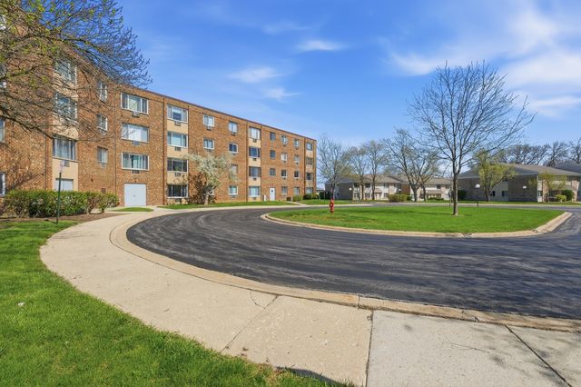 1500 Robin Circle 112, Hoffman Estates, IL 60169