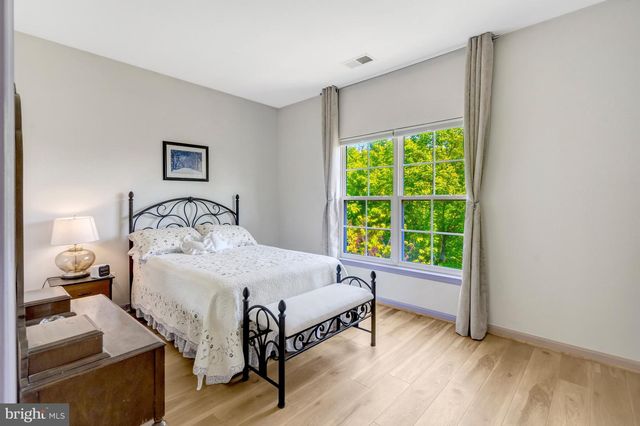 13004 THORPE PARK CT, Bristow, VA 20136