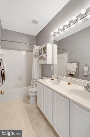 13004 THORPE PARK CT, Bristow, VA 20136