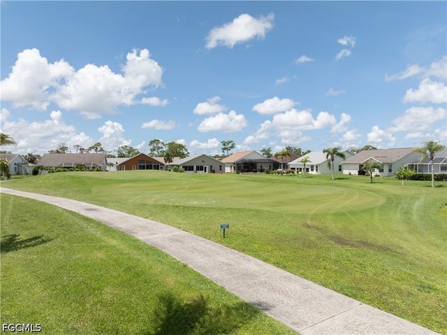 17761 Pineapple Palm CT, North Fort Myers, FL 33917