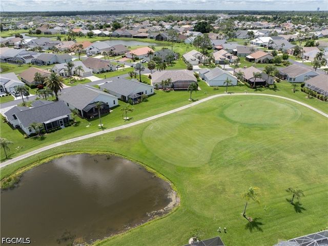 17761 Pineapple Palm CT, North Fort Myers, FL 33917