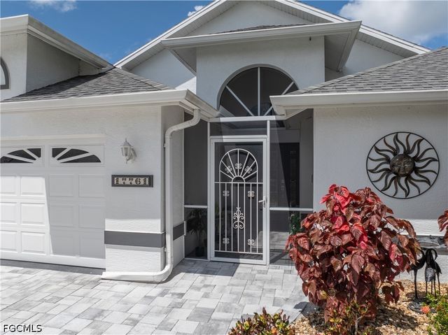 17761 Pineapple Palm CT, North Fort Myers, FL 33917