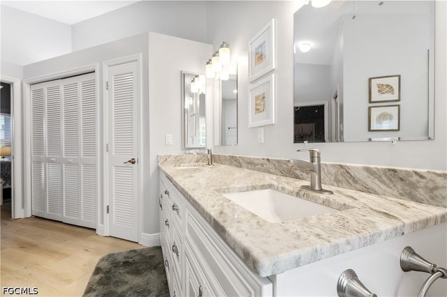 17761 Pineapple Palm CT, North Fort Myers, FL 33917