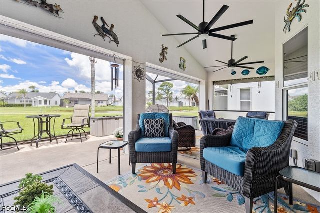 17761 Pineapple Palm CT, North Fort Myers, FL 33917