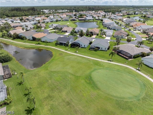 17761 Pineapple Palm CT, North Fort Myers, FL 33917