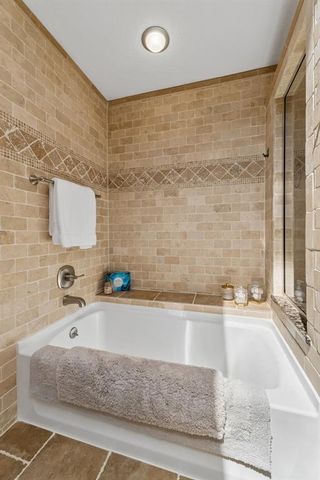 4412 Brookfield Drive, Norman, OK 73072