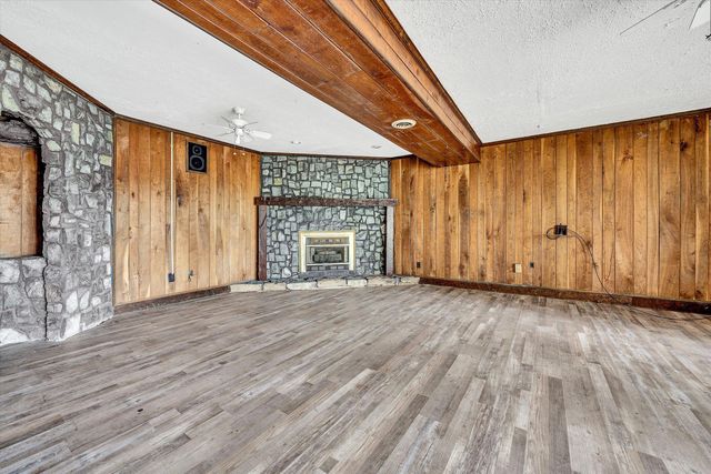320 Fingerlake RD, Penhook, VA 24137