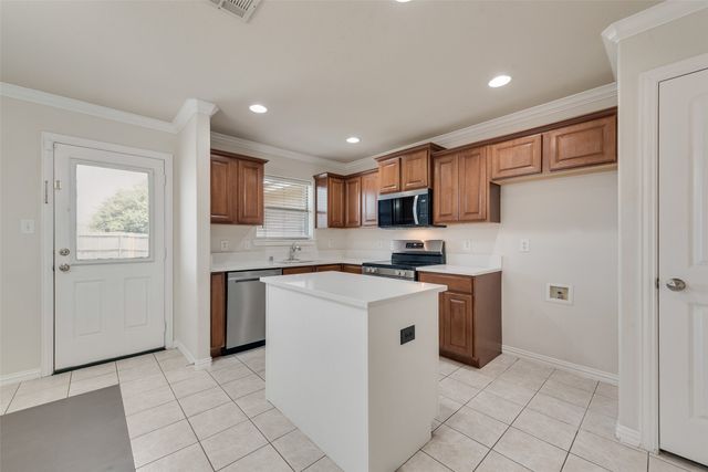215 Timber Drive, Princeton, TX 75407