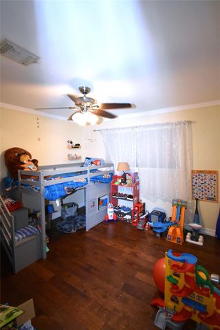 8502 Braes Meadow Drive, Houston, TX 77071