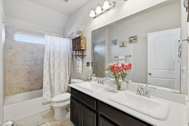 1408 Eagleton Lane, Northlake, TX 76226