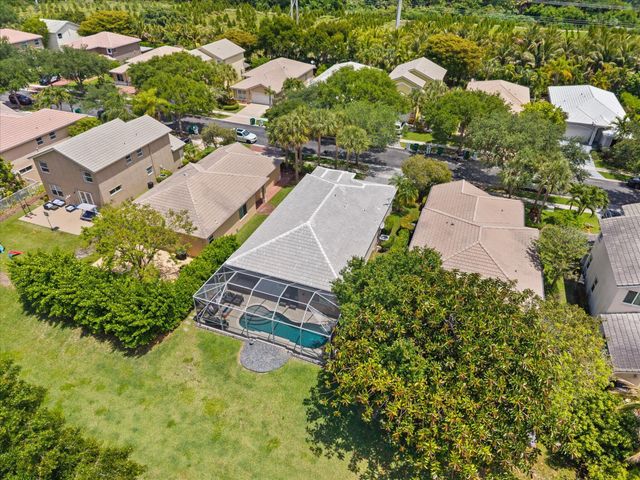 7653 NW 70th Avenue, Parkland, FL 33067