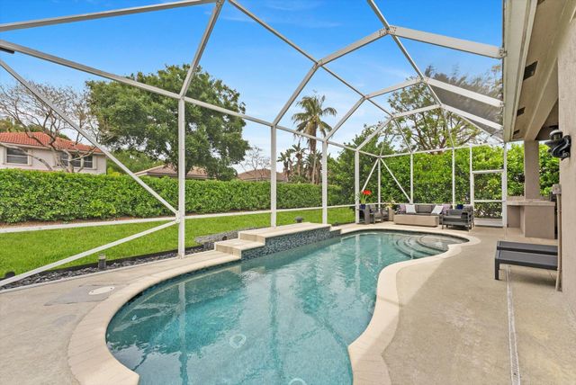 7653 NW 70th Avenue, Parkland, FL 33067