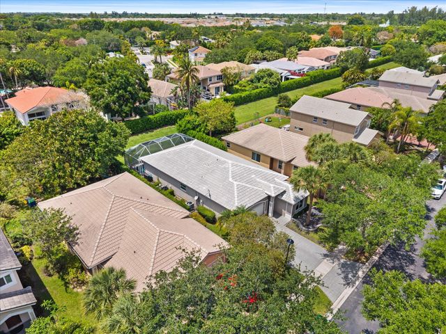 7653 NW 70th Avenue, Parkland, FL 33067