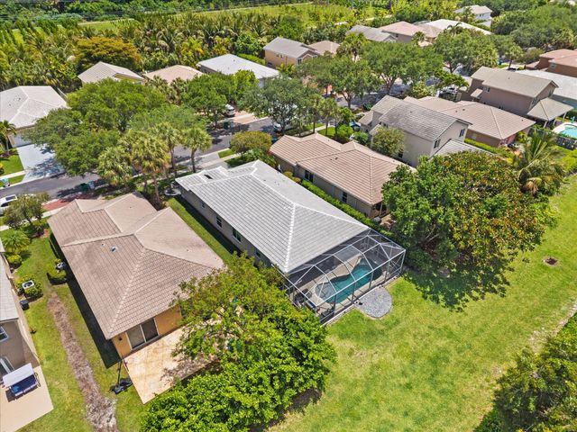 7653 NW 70th Avenue, Parkland, FL 33067