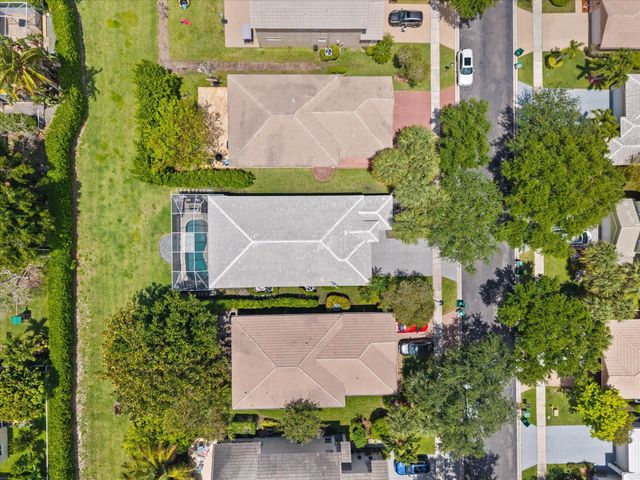 7653 NW 70th Avenue, Parkland, FL 33067