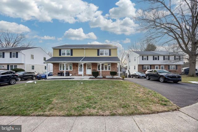 15 CHAR MAR LN, Royersford, PA 19468