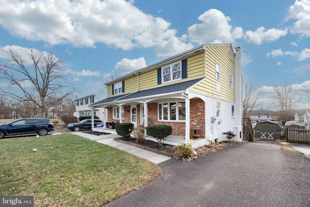 15 CHAR MAR LN, Royersford, PA 19468