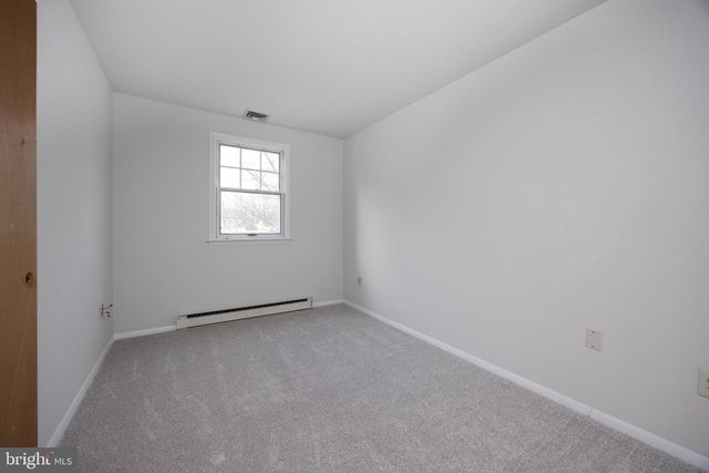 15 CHAR MAR LN, Royersford, PA 19468