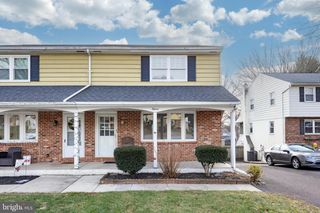 15 CHAR MAR LN, Royersford, PA 19468
