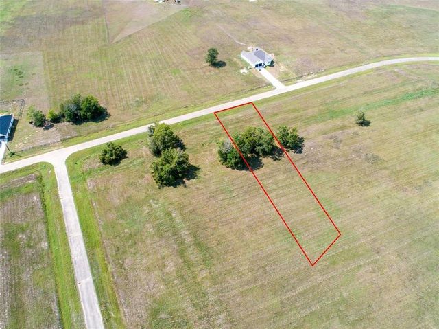 307 Colt Trail, Angleton, TX 77515