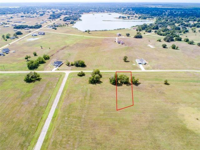 307 Colt Trail, Angleton, TX 77515