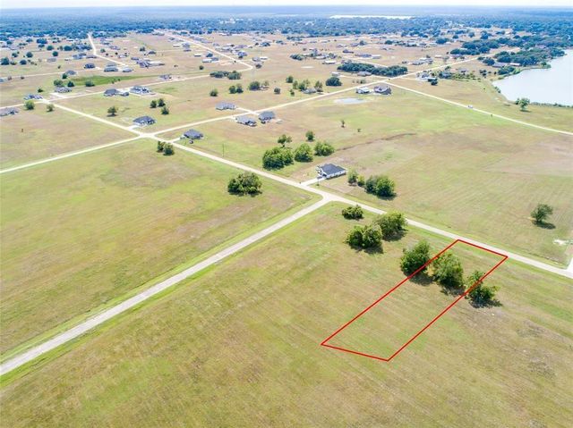 307 Colt Trail, Angleton, TX 77515