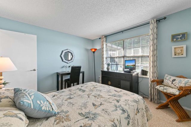 2182 SE Shipping Road, Port St Lucie, FL 34952