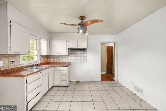 1329 Nash Road NW, Atlanta, GA 30331