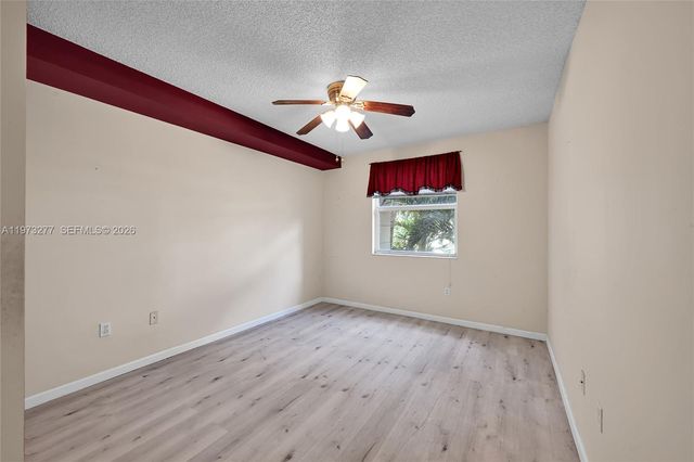 17150 N Bay Rd 2210, Sunny Isles Beach, FL 33160