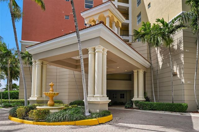 17150 N Bay Rd 2210, Sunny Isles Beach, FL 33160