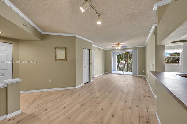 17150 N Bay Rd 2210, Sunny Isles Beach, FL 33160