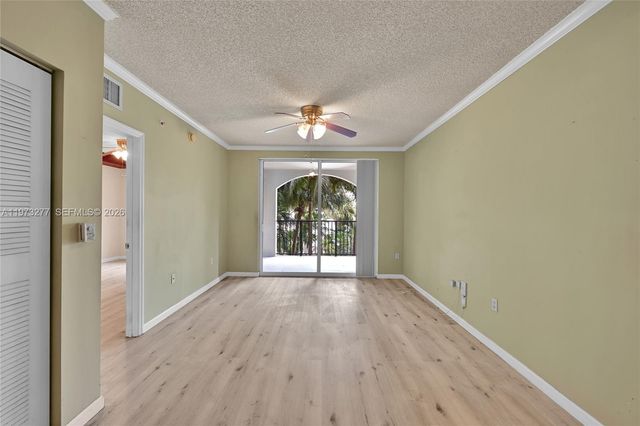 17150 N Bay Rd 2210, Sunny Isles Beach, FL 33160