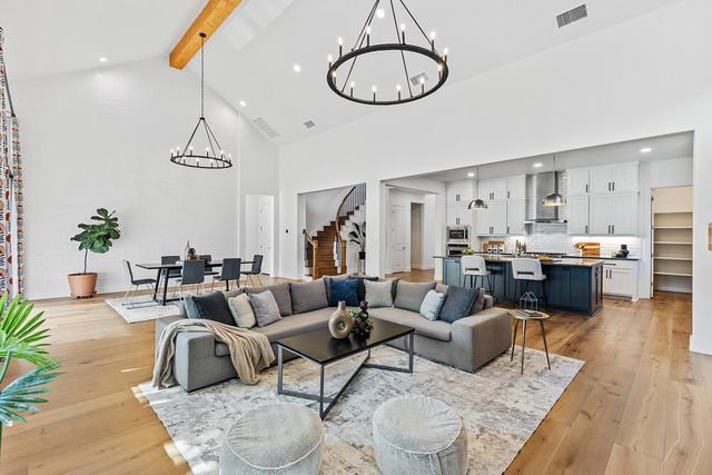 229 Iva June LN, Georgetown, TX 78628
