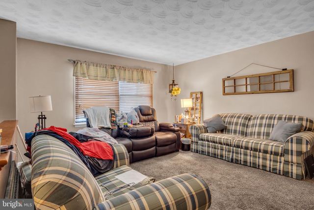396 WHITESIDE AVE, Highspire, PA 17034