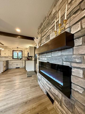 705 Timberline Drive SE, Oronoco, MN 55960