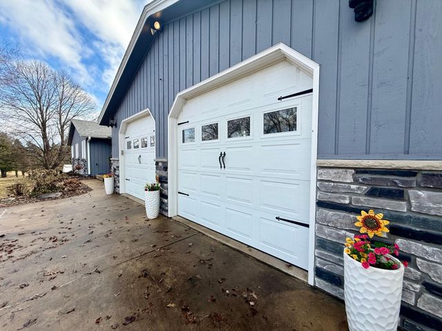 705 Timberline Drive SE, Oronoco, MN 55960