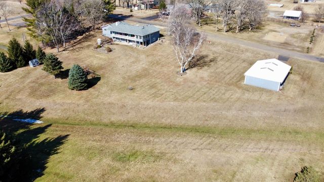 705 Timberline Drive SE, Oronoco, MN 55960