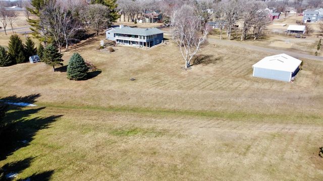 705 Timberline Drive SE, Oronoco, MN 55960