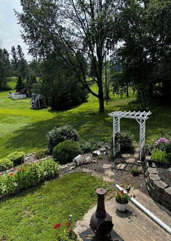 705 Timberline Drive SE, Oronoco, MN 55960