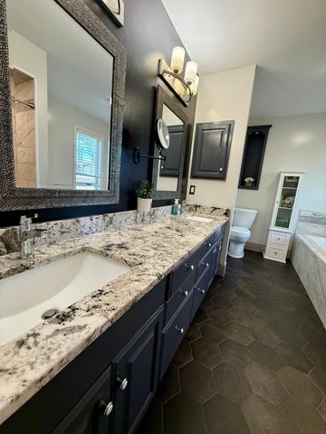 705 Timberline Drive SE, Oronoco, MN 55960